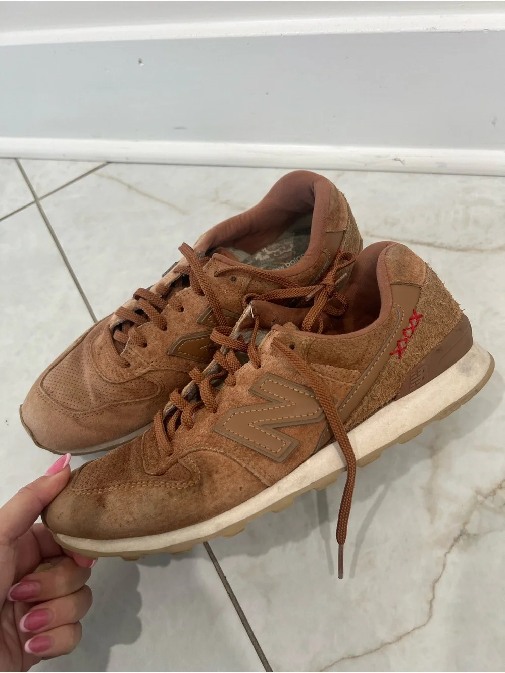 New Balance Rust 696 Folk Festival Sneakers Size 8 US